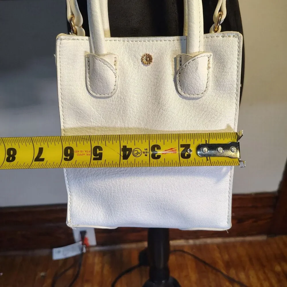 Mini White Lauren Conrad Handbag Crossbody/Handbag Faux Leather Suede
